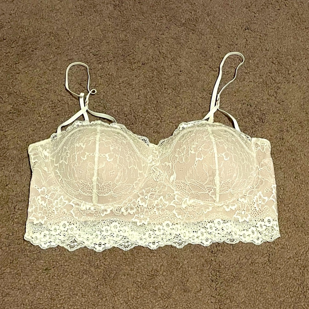 ‼️⚠️LACE BRALETTE⚠️‼️ NWOT